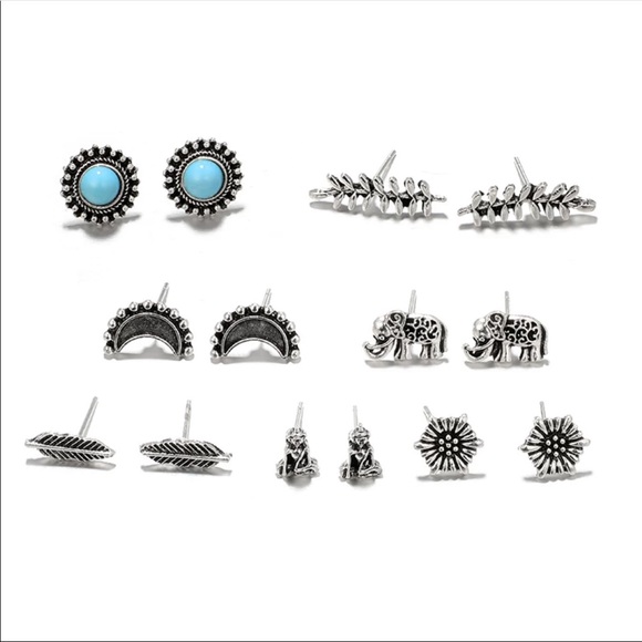 Tribal Stud Earrings Set - Picture 2 of 3